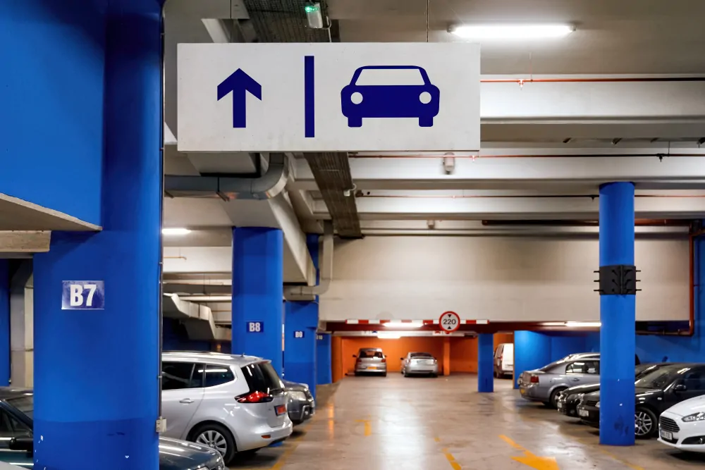 Famille, valises et timing comment réussir son trajet vers l'aéroport en voiture Famille, valises et timing comment réussir son trajet vers l'aéroport en voiture